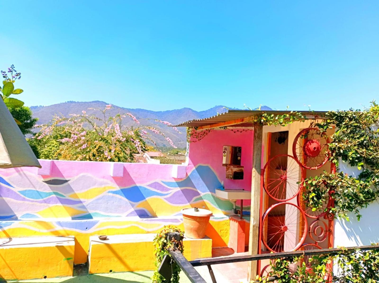 Amura Hostal Antigua Εξωτερικό φωτογραφία